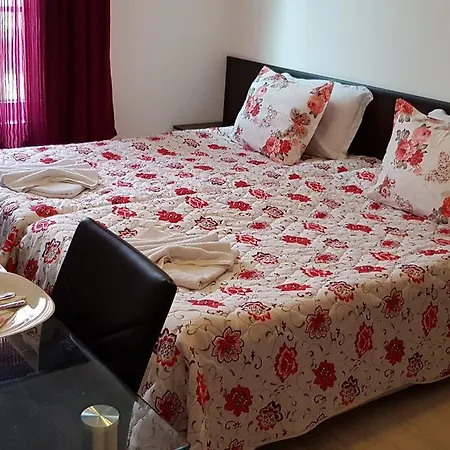 Family Vintegra 아파트 3*